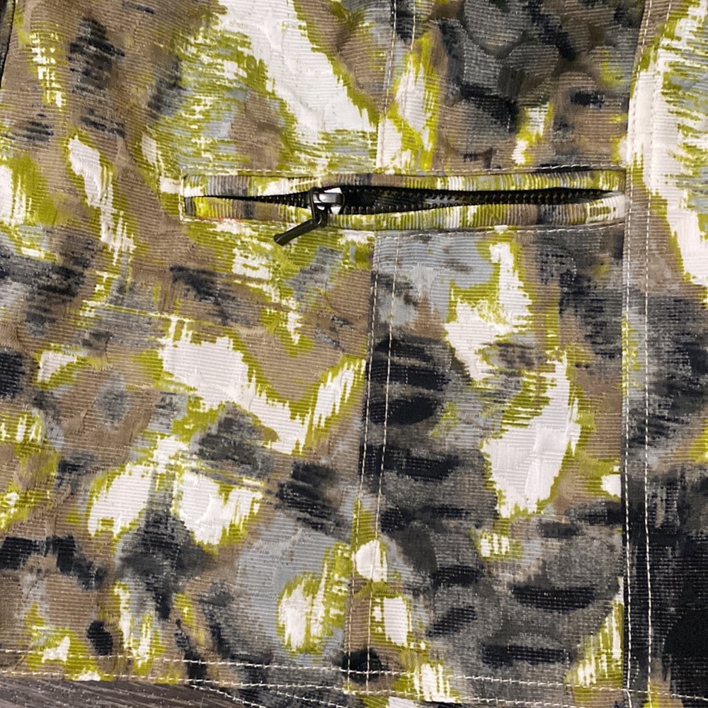 Jacket - Picture 6 of 7